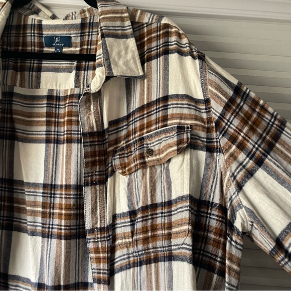 Flannel - Picture 3 of 5